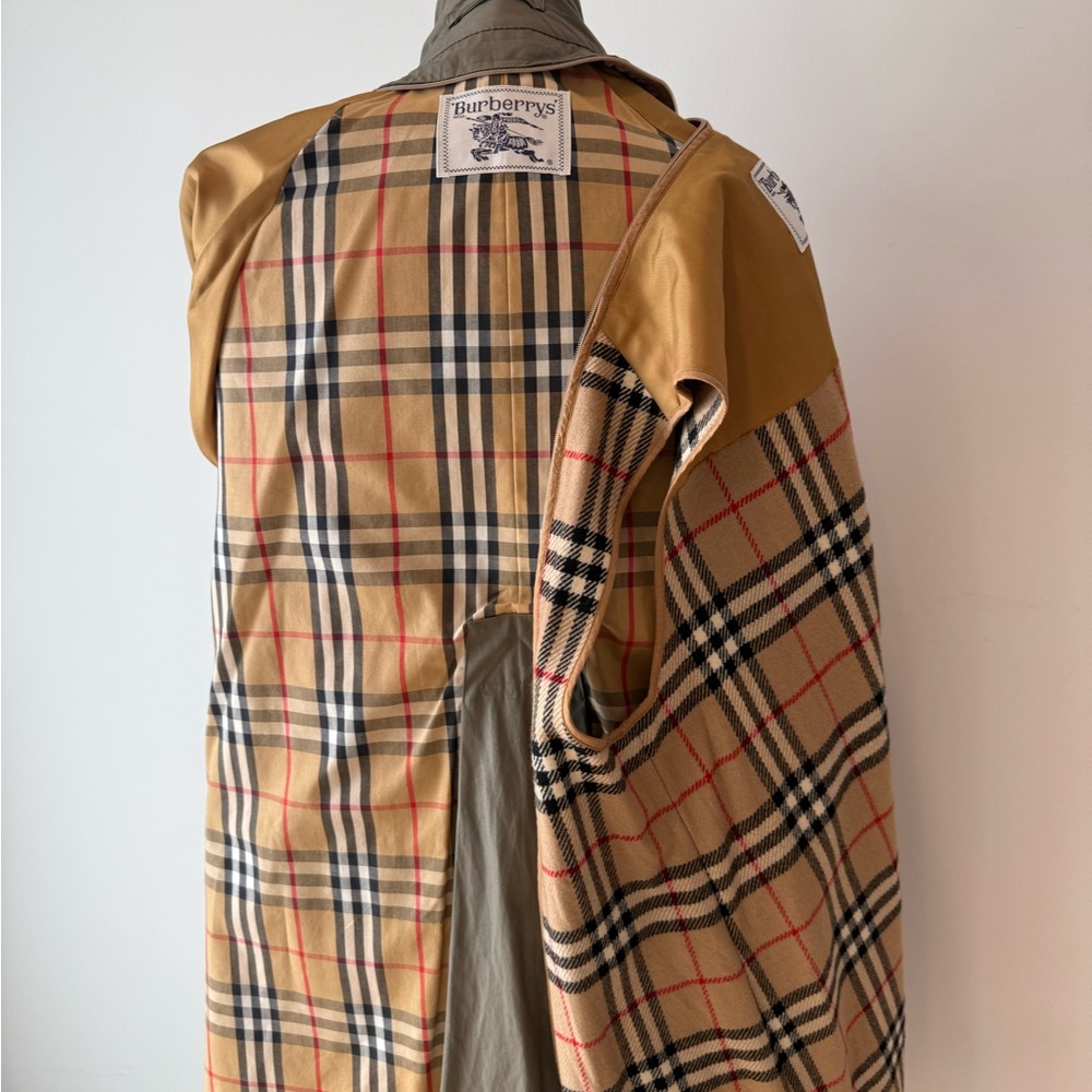 Burberry Olive Double-Breasted Trench Coat - Picture 13 of 16